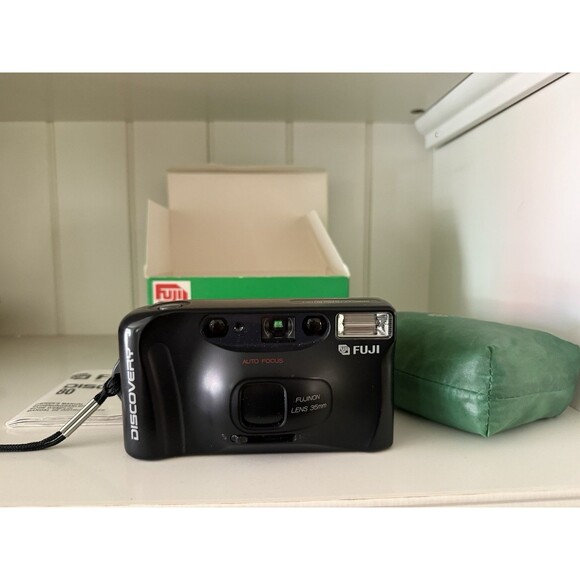 Fuji Discovery 80 Date 35 mm Point & Shoot Camera film WORKING